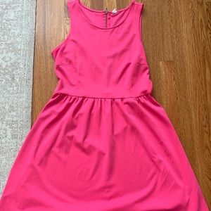 Pink Old Navy a-line dress.